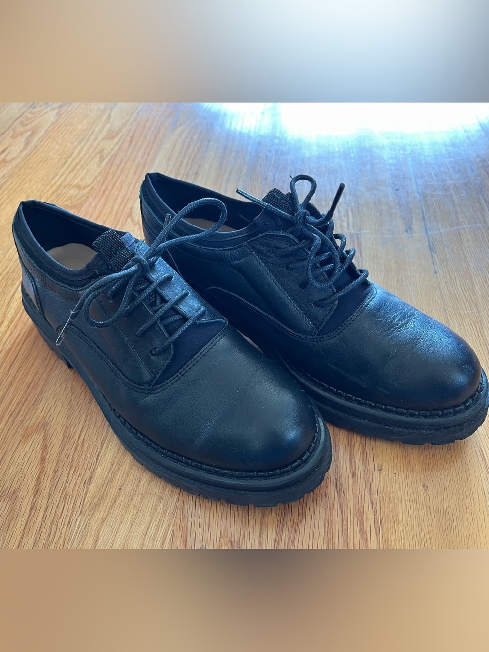 Women’s Leather Oxfords Lace Up Shoes - Size 38 Made in Spain